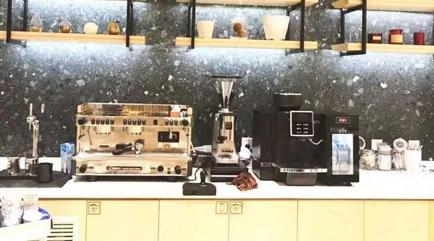 辦公室咖啡服務提高企業(yè)員工的工作效率方面的作用