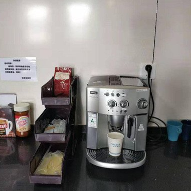 咖啡機(jī)的分類有哪些？咖啡機(jī)的分類及特點(diǎn)